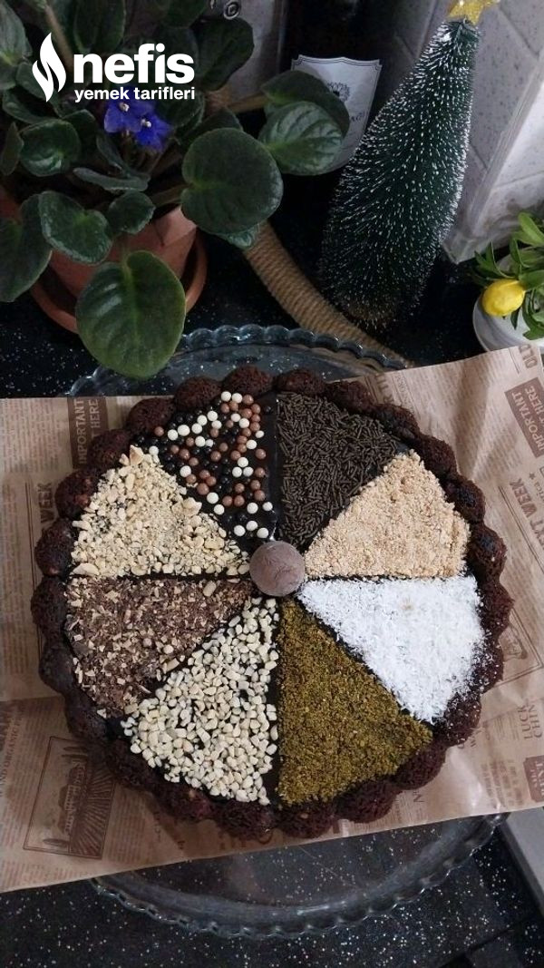 Kakaolu Süslü Tart Kek