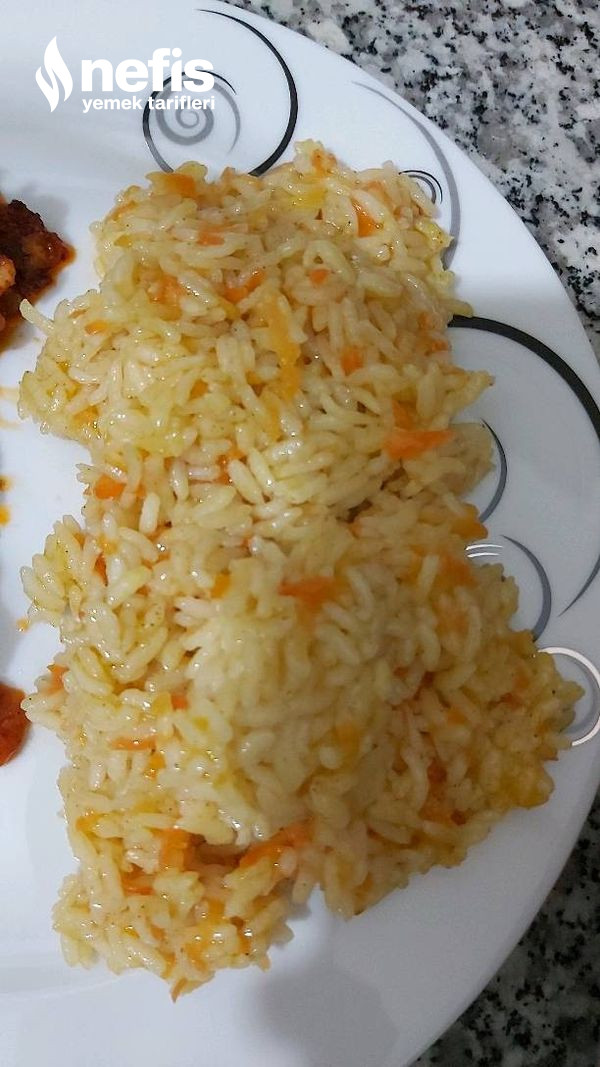 Körili Havuçlu Pirinç Pilavı