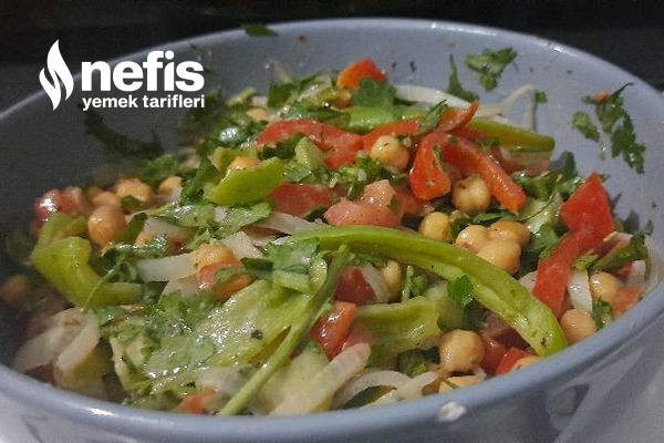 Bu Tarif Gün Masanızın Vazgeçilmez Lezzeti Olacak Yapımı İle Çok Farklı Nohut Salatası Tarifi