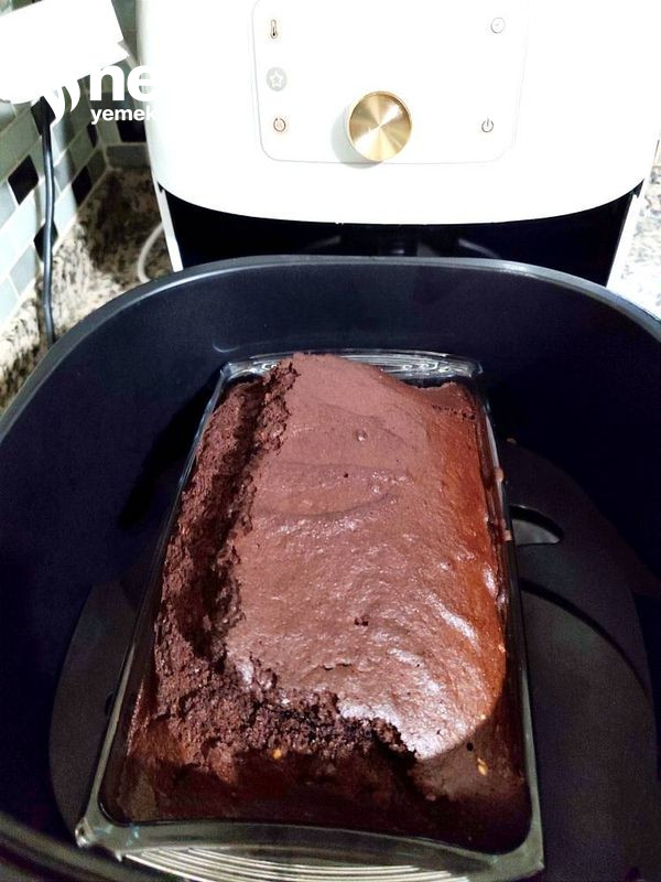 Browni Tadında Kakaolu Kek