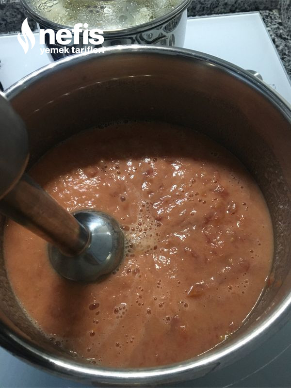 Domates Çorbası (Kışlık Konserve)