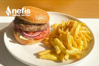 SuperFresh Patates Kızartması İle Harika Baharatlı Hamburger Tarifi