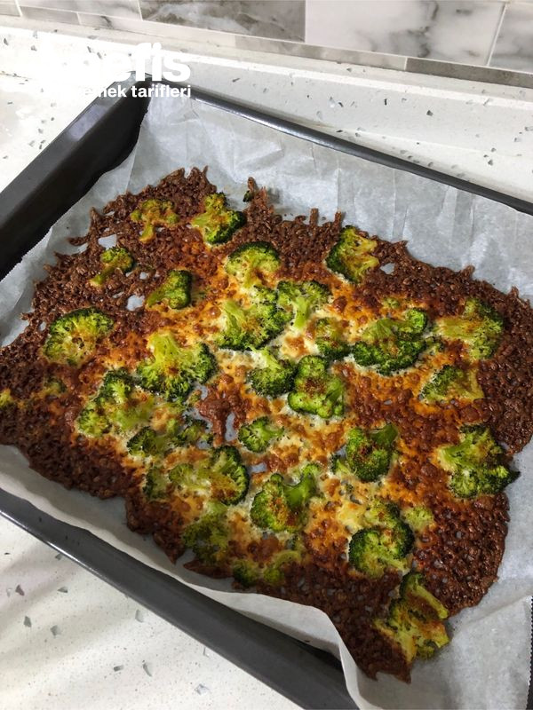 2 Malzemeli Brokoli Cipsi (Çok Pratik Çok Sağlıklı)