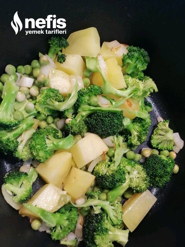 SuperFresh Bezelyeli Brokoli Çorbası Tarifi
