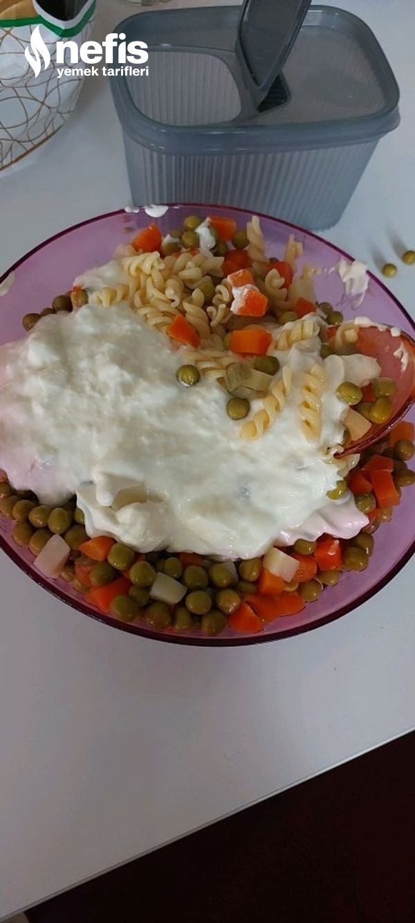 Makarna Salatası (Rus Salatası)