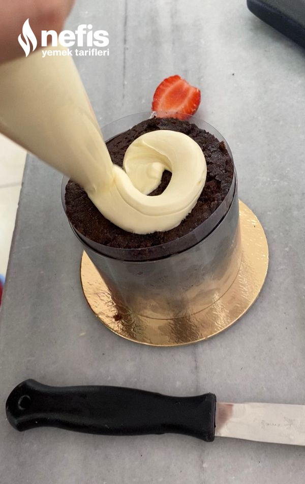 Devil’s Kek Mini Pasta