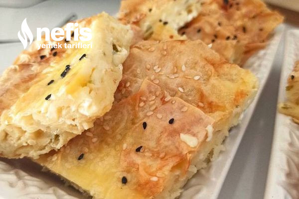 Su Böreği Tadında Makarnalı Börek Tarifi