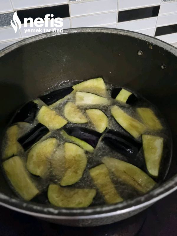 Kızartılmış Patates Biber Patlıcan Köfte