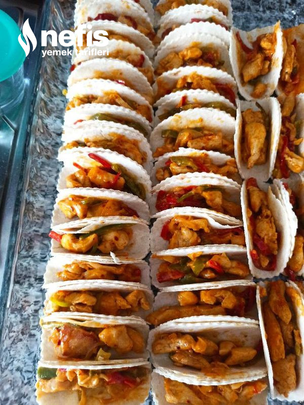 Meksika Usulü Tavuklu Taco