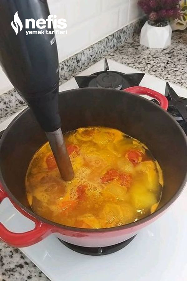 Sebzeli Tavuk Çorbası