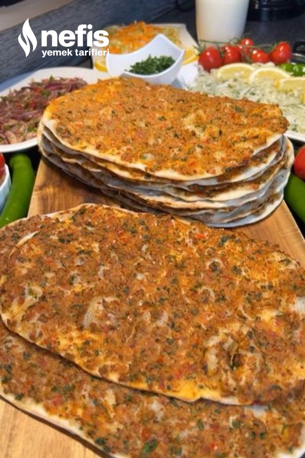 Ev Yapımı Lahmacun (Mayasız)