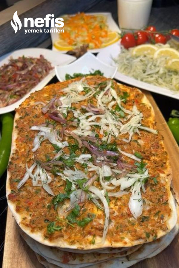 Ev Yapımı Lahmacun (Mayasız)