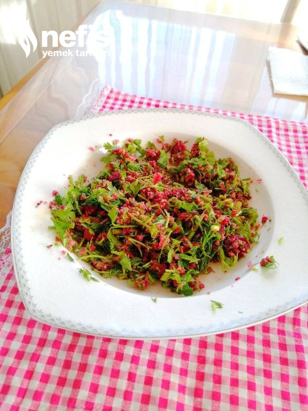 Kış Salatası (Pancar Brokoli Karnıbahar Salatası)