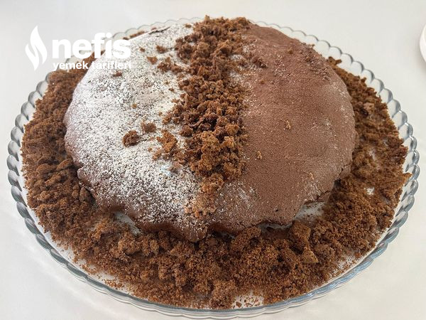 Çikolata Parçalı Kakaolu Kek (Videolu)