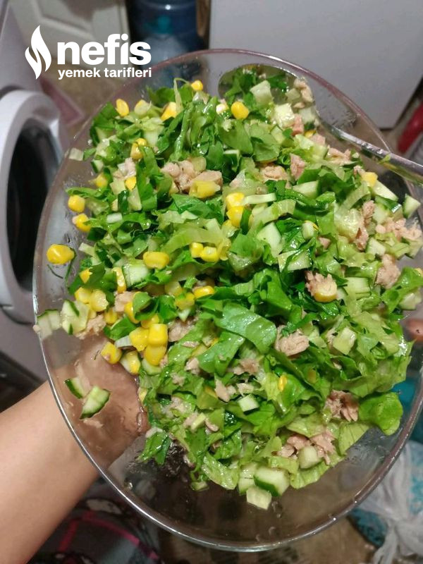 Ton Balıklı Sarı Yeşil Salata