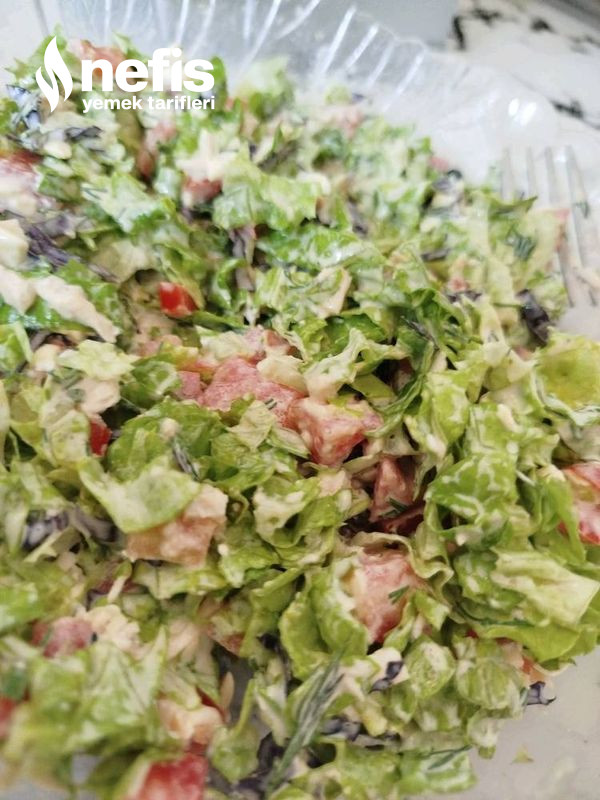 Tavuk Göğsü Salatası