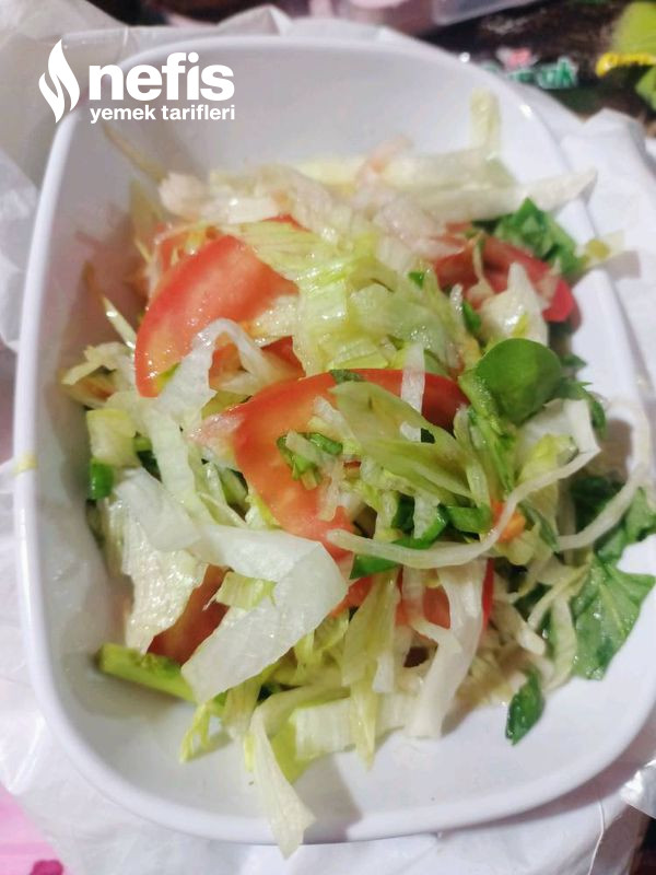 Hellimli Semizotu Salatası