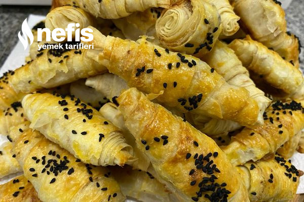 Haşhaşlı Tahinli Börek Tarifi