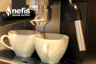 Kahve Makinesi Nasıl Temizlenir? Tarifi