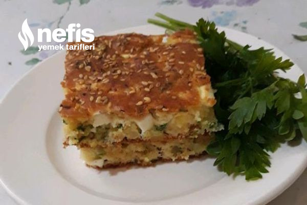 Börek Tadında Patetesli Kek Tarifi