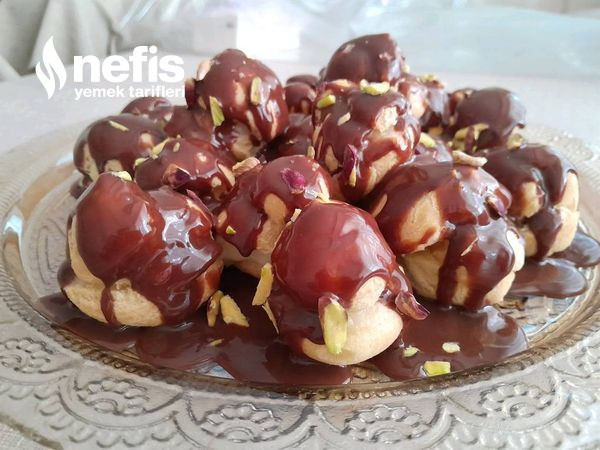 Pastane Lezzetinde Profiterol