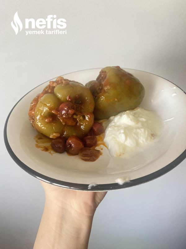 Vişneli Kıymalı Dolma