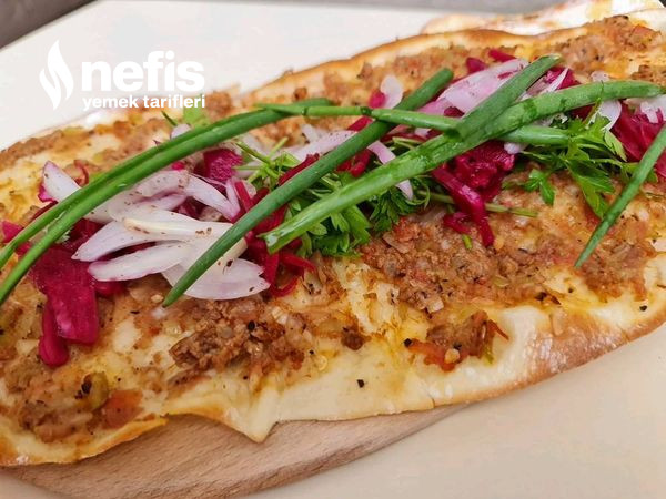 Ev Yapımı Lahmacun