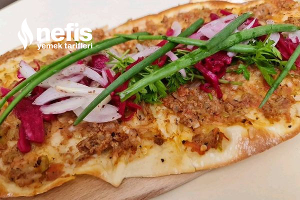 Ev Yapımı Lahmacun Tarifi