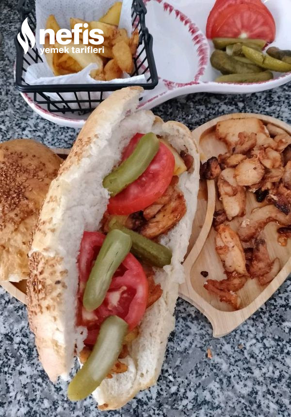 Ev Yapımı Tavuk Döner Ve Hamburger Ekmeği