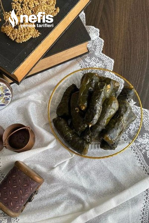 Karadeniz’in Vazgeçilmez  Lezzeti ~ Etli Kara Lahana Sarması