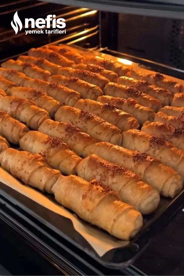 Haşhaşlı Mercimekli Börek