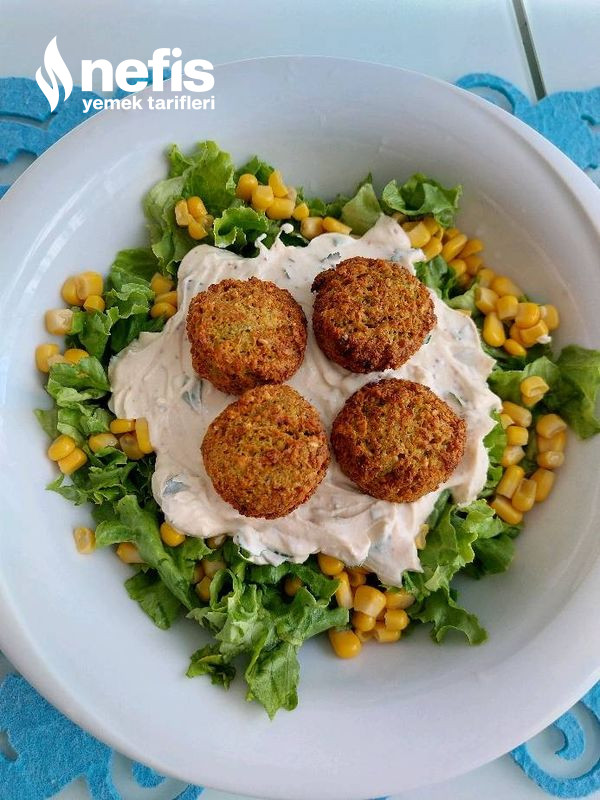 Falafel Salata