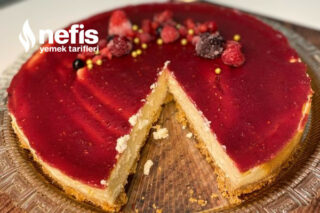 Orman Meyveli Cheescake Tarifi