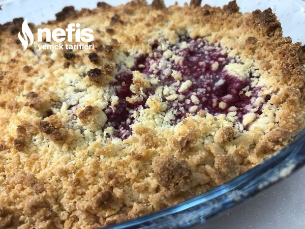 Meyveli Crumble