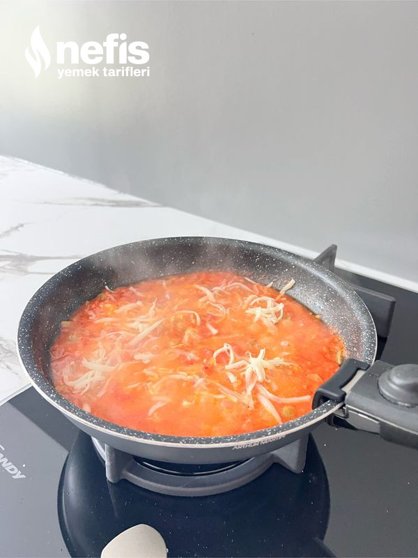 Biber Salçalı Çakallı Menemen.