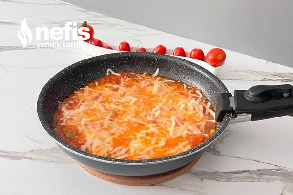 Biber Salçalı Çakallı Menemen.