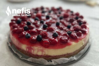 Orman Meyveli Cheescake Tarifi