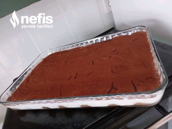 Kemalpaşalı Yalancı Tiramisu