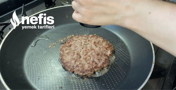 Mükemmel Burger Tarifi (Videolu)