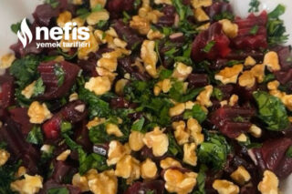Az Malzemeli Kırmızı Pancar Salatası Tarifi