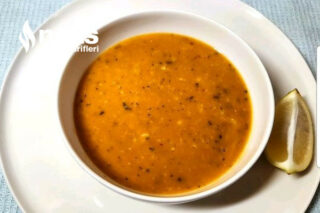 Ezogelin Çorbası (Tadına Doyum Olmaz) Tarifi