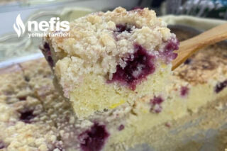 Orman Meyveli Crumble Kek