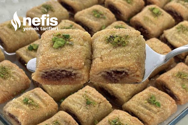 İki Renkli Şerbetli Tatlı Tarifi