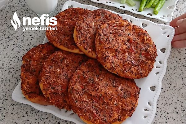 Biberli Ekmek Tarifi
