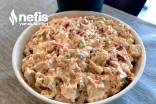 Yoğurtlu Patates Salatası (Enfes)