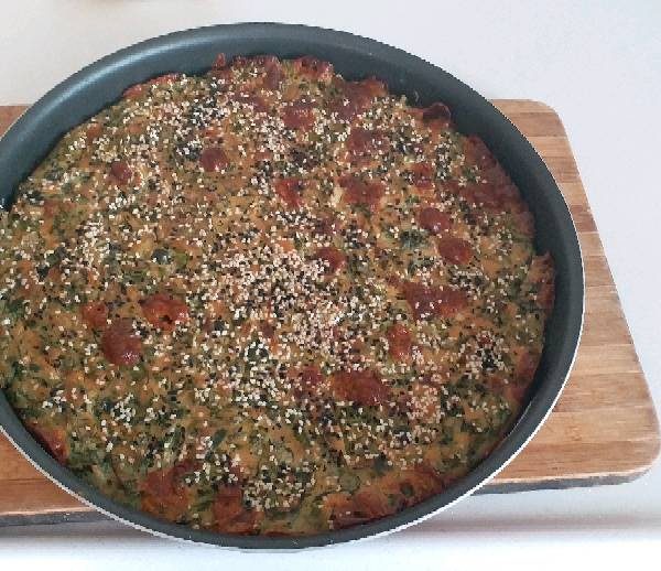 Ispanaklı Tuzlu Kek Tarifi (videolu) Nefis Yemek Tarifleri