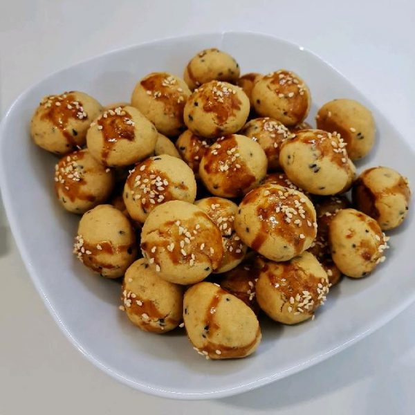 Susamlı Ve Çörekotlu Tuzlu Kurabiye Nefis Yemek Tarifleri