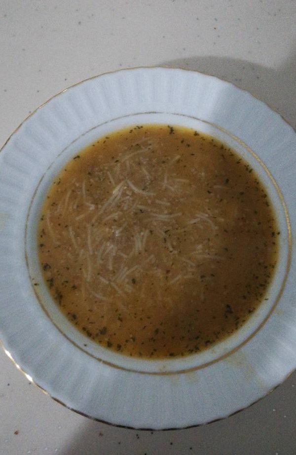 Kıymalı Bebek Şehriye Çorbasi + 8 Ay Nefis Yemek Tarifleri