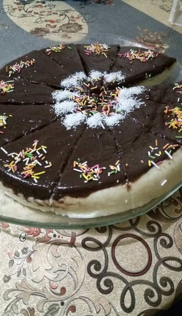 Çilekli Prenses Tacı Videolu Nefis Yemek Tarifleri