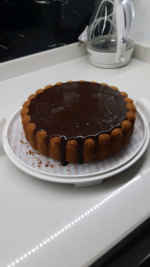 Tart Kalıbında Çilekli Pasta Nefis Yemek Tarifleri 5779567